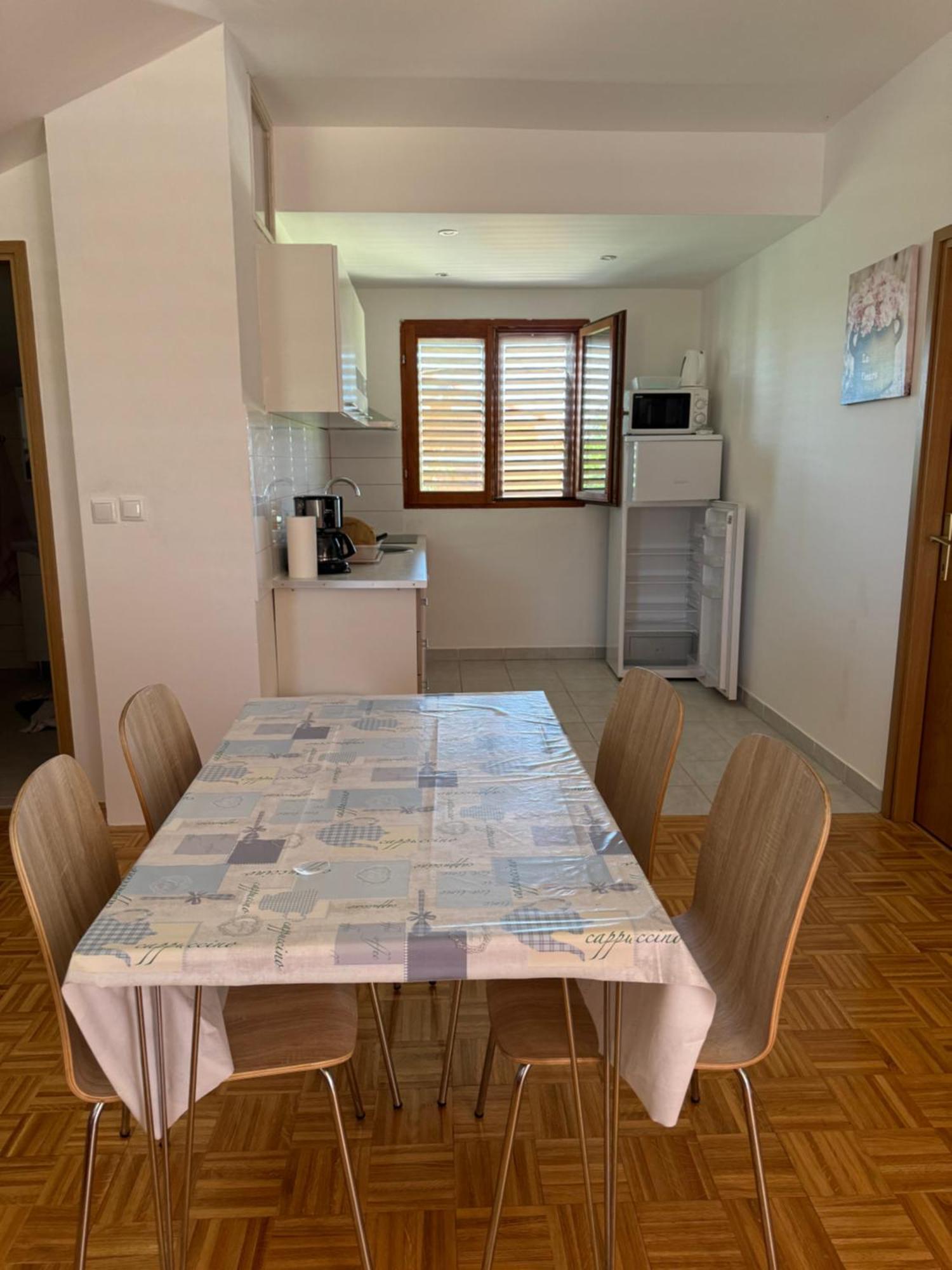 Apartments Milan 페로이 외부 사진